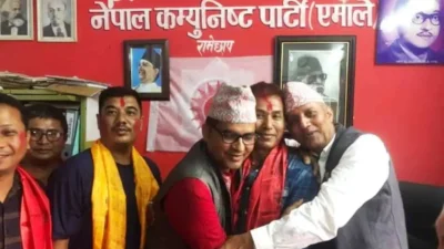 वडा अध्यक्षले गरे माओवादी केन्द्र परित्याग