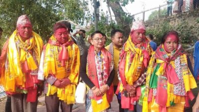 मन्थली १४ एमालेको पोल्टामा