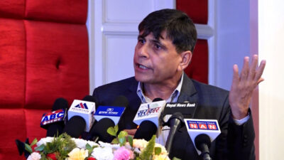 घनश्याम भुषालले त्यागे एमाले